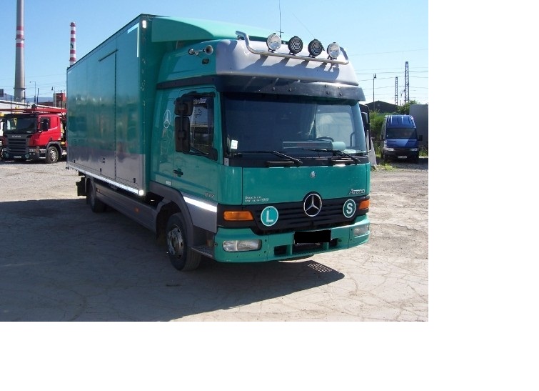TRANSPORT MARFA - MOBILA,  CAMIOANE DOTATE CU LIFT HIDRAULIC SI TRANSPALETE